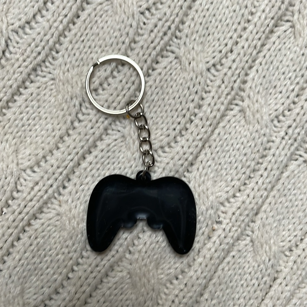 New Game Controller Gamer Gaming Keychain Purse Charm Stocking Stuffer Gift - Picture 2 of 3